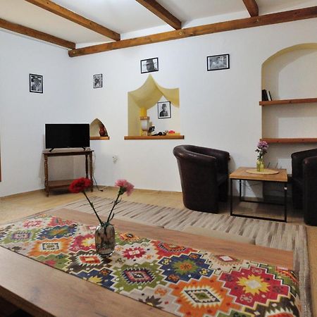 Hostel David โมสตาร์ ภายนอก รูปภาพ