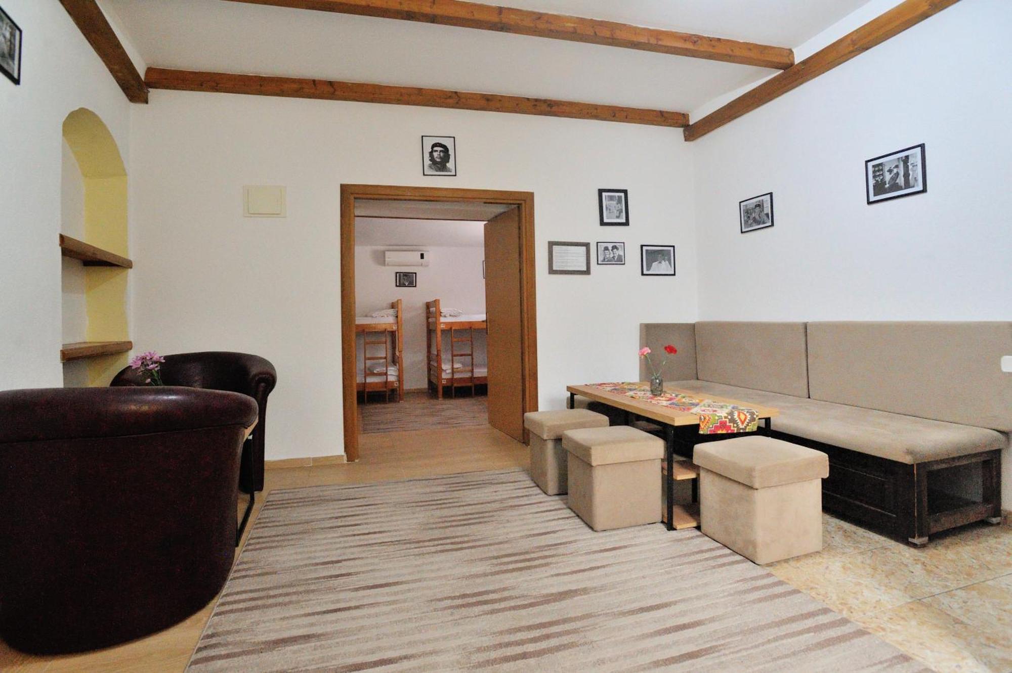 Hostel David โมสตาร์ ภายนอก รูปภาพ